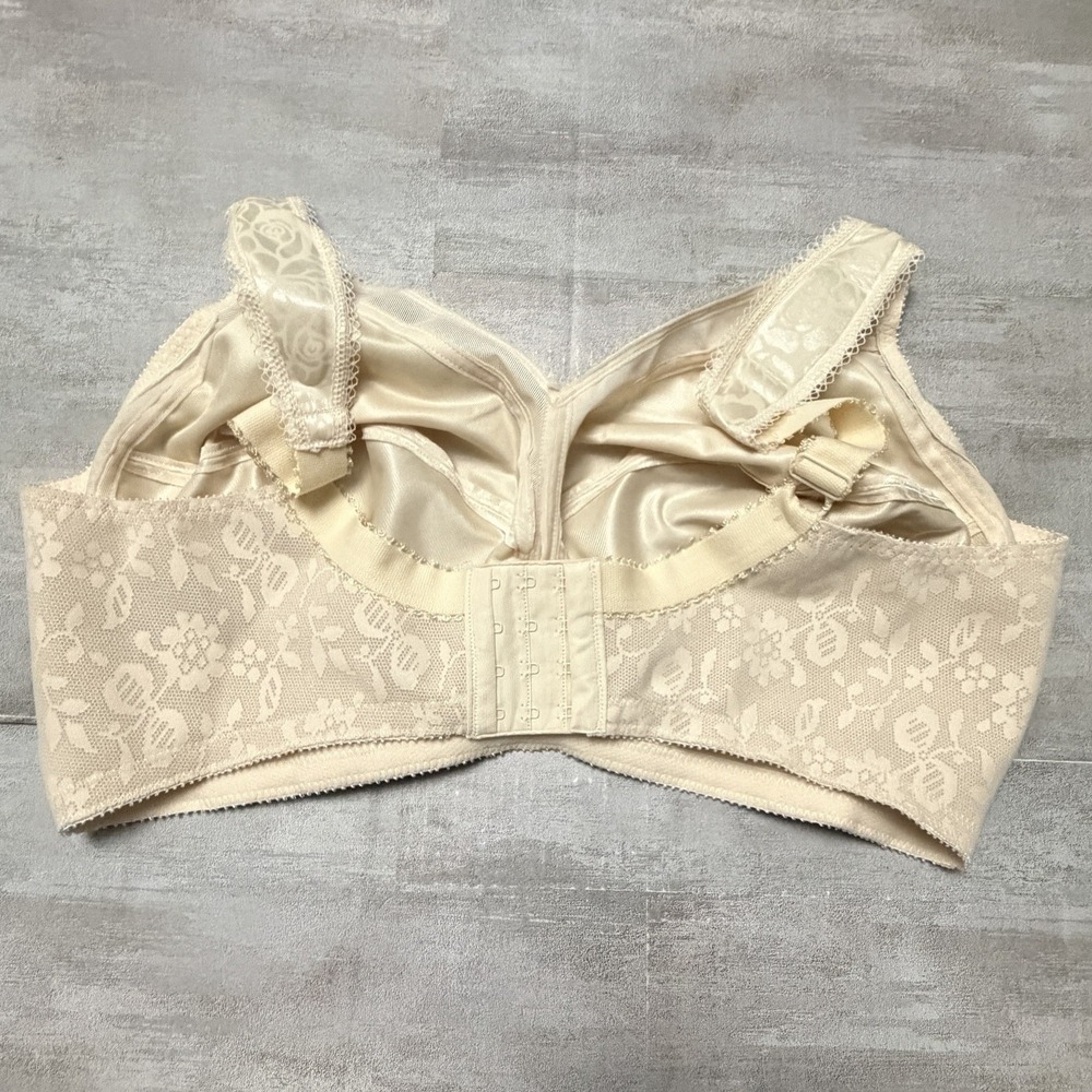 New Playtex 18 Hour 4693 Wireless Bra 42DD Beige Full Coverage Comfort Support - Picture 7 of 13
